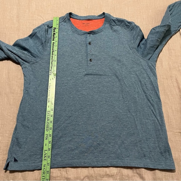 UNTUCKit Blue Orange Long Sleeve Henley Size XLarge Thick Warm Fall Transition - Picture 6 of 6